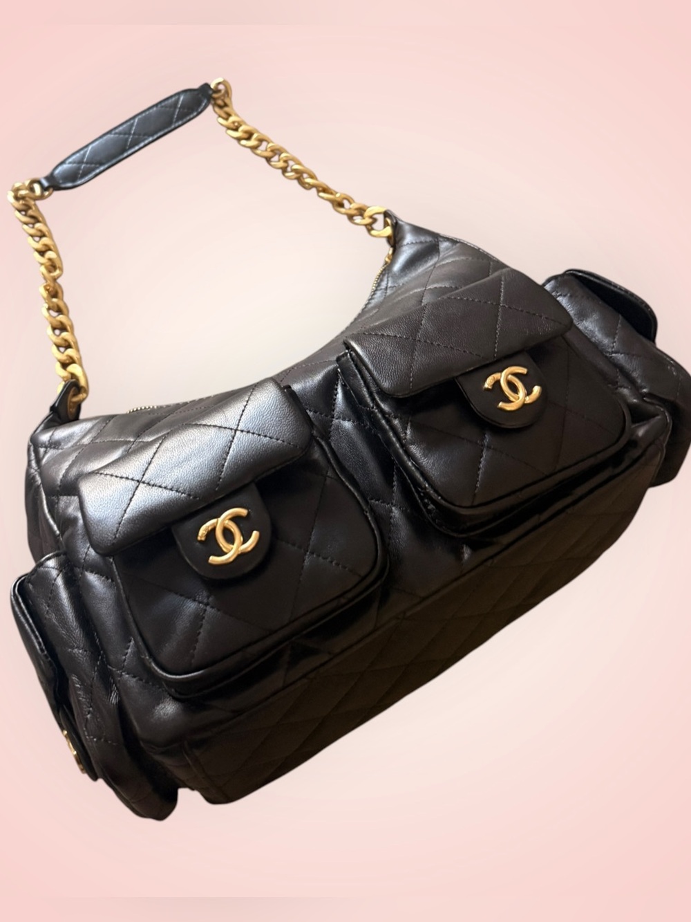 RARE CHANEL vintage Black Quilted Leather Shoulder Bag with Gold Hardware